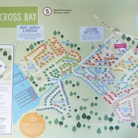 Holiday park White Cross Bay Deer View