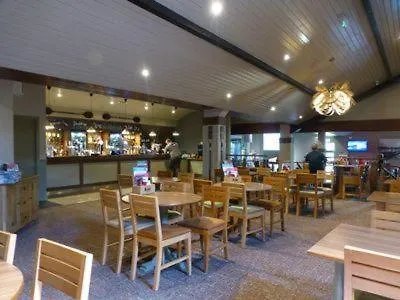 White Cross Bay Deer View 假日公园 *